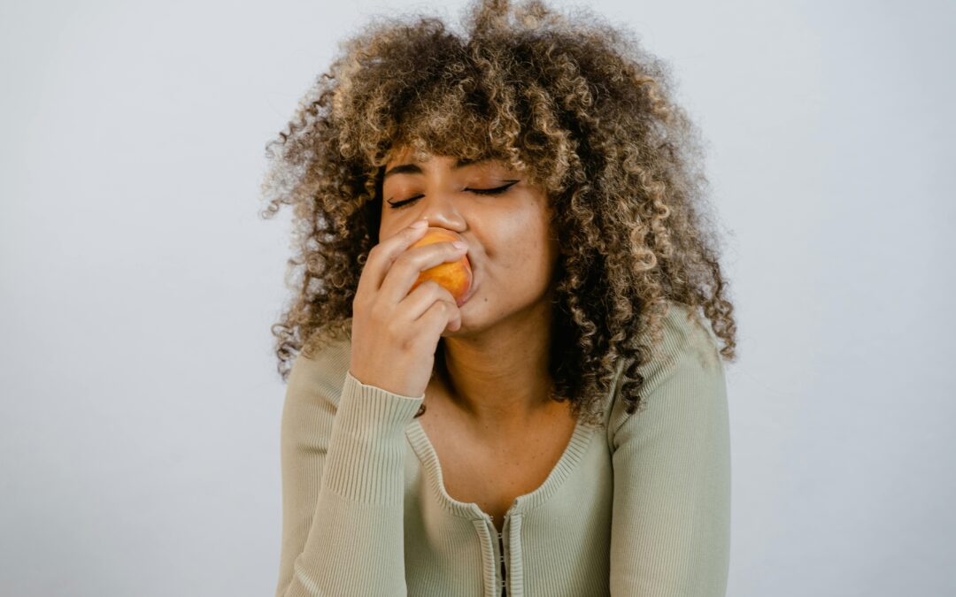 CHEWING / MASTICARE E FARE ESPERIENZA CON IL CIBO